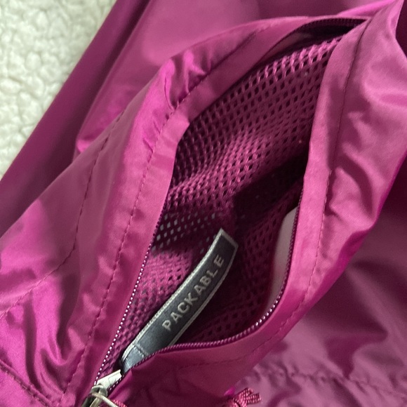 Columbia Hooded Windbreaker Size M - Picture 8 of 9